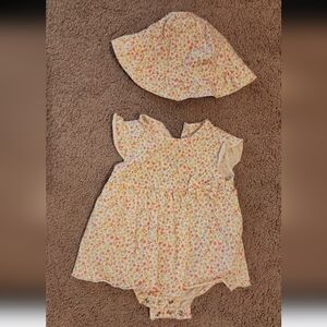 0-3 Months Floral Baby Dress and Hat Set